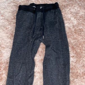 Men’s Aeropostale sweat pants / joggers